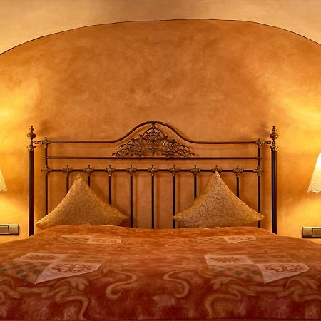 Historik Hotel Gotisches Haus Garni Rothenburg ob der Tauber Dış mekan fotoğraf