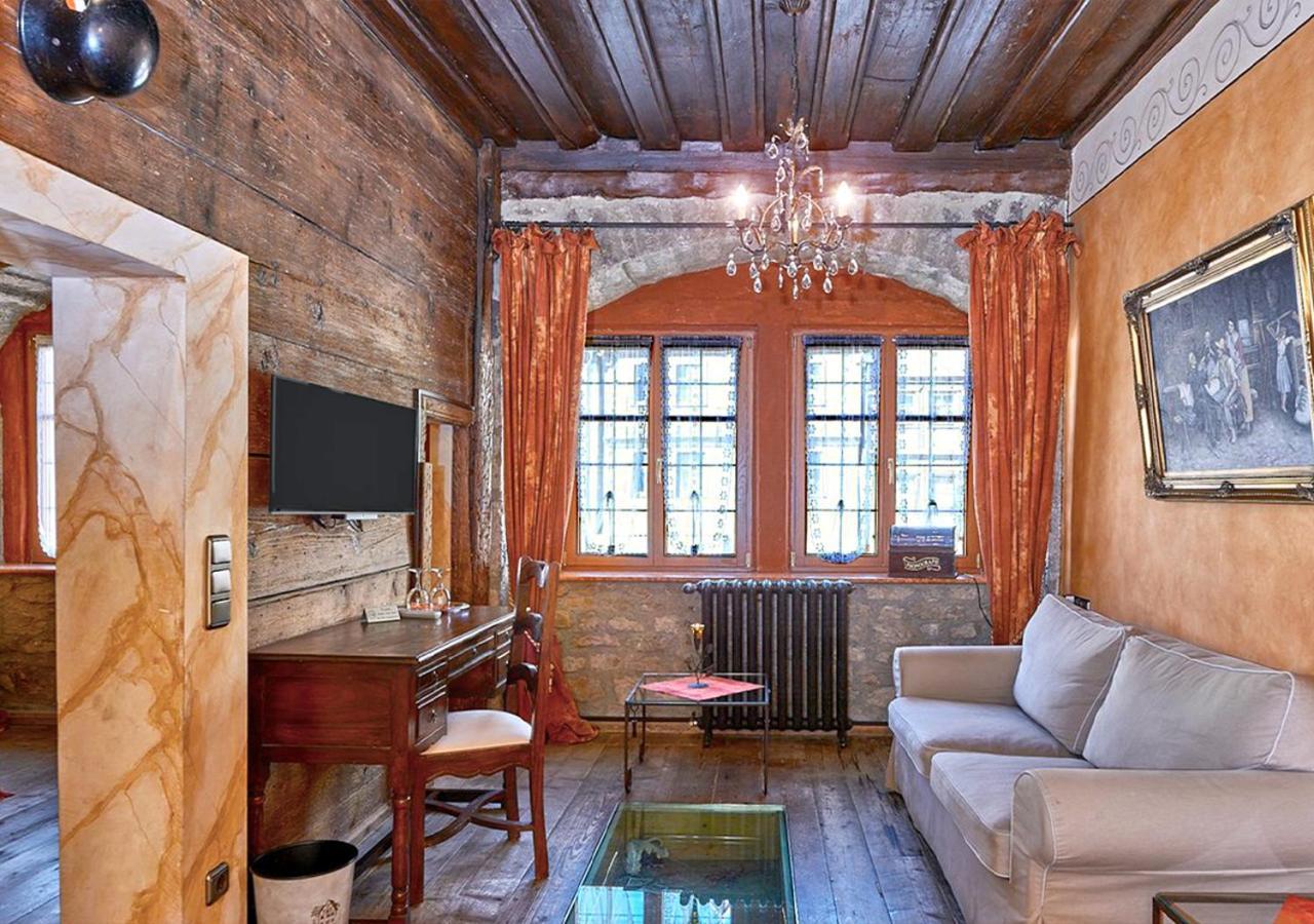 Historik Hotel Gotisches Haus Garni Rothenburg ob der Tauber Dış mekan fotoğraf