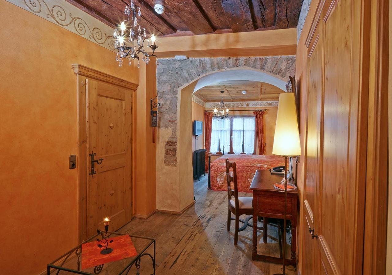 Historik Hotel Gotisches Haus Garni Rothenburg ob der Tauber Dış mekan fotoğraf