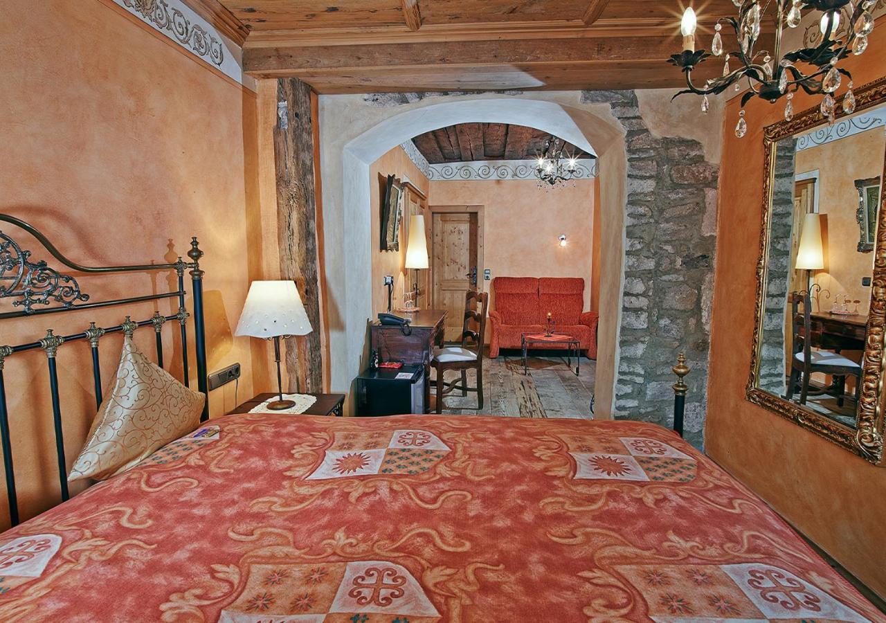 Historik Hotel Gotisches Haus Garni Rothenburg ob der Tauber Dış mekan fotoğraf