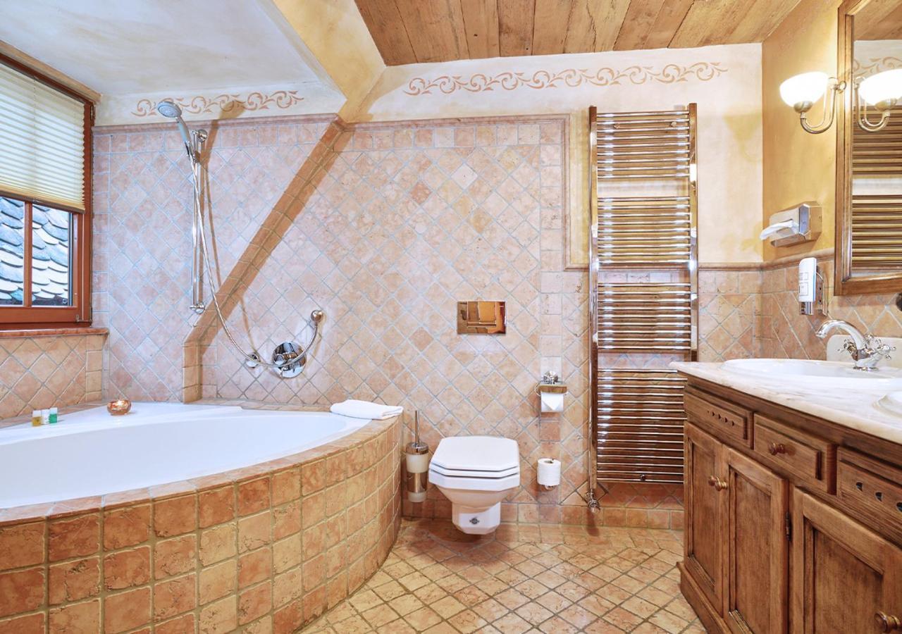 Historik Hotel Gotisches Haus Garni Rothenburg ob der Tauber Dış mekan fotoğraf